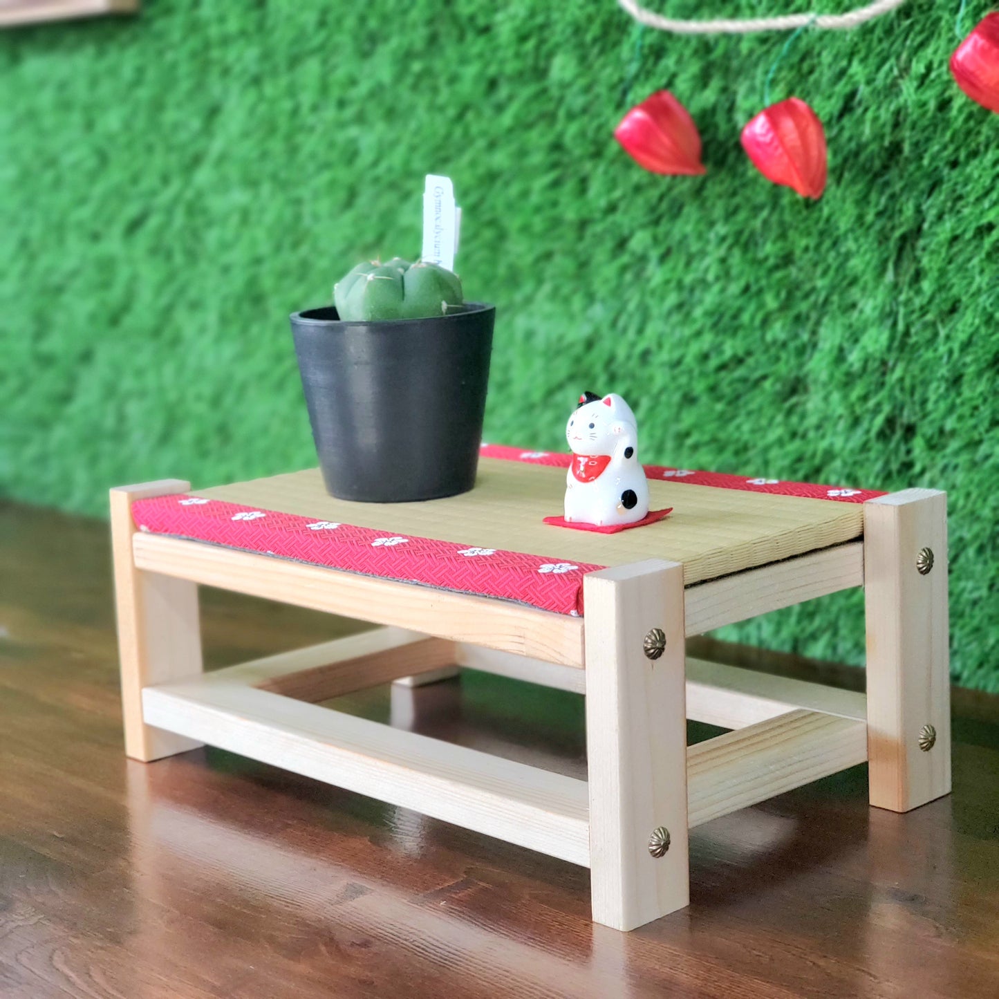 Tatami Display Stand Beeswax Finish Sakura Edge Japanese Collection Nendoroid