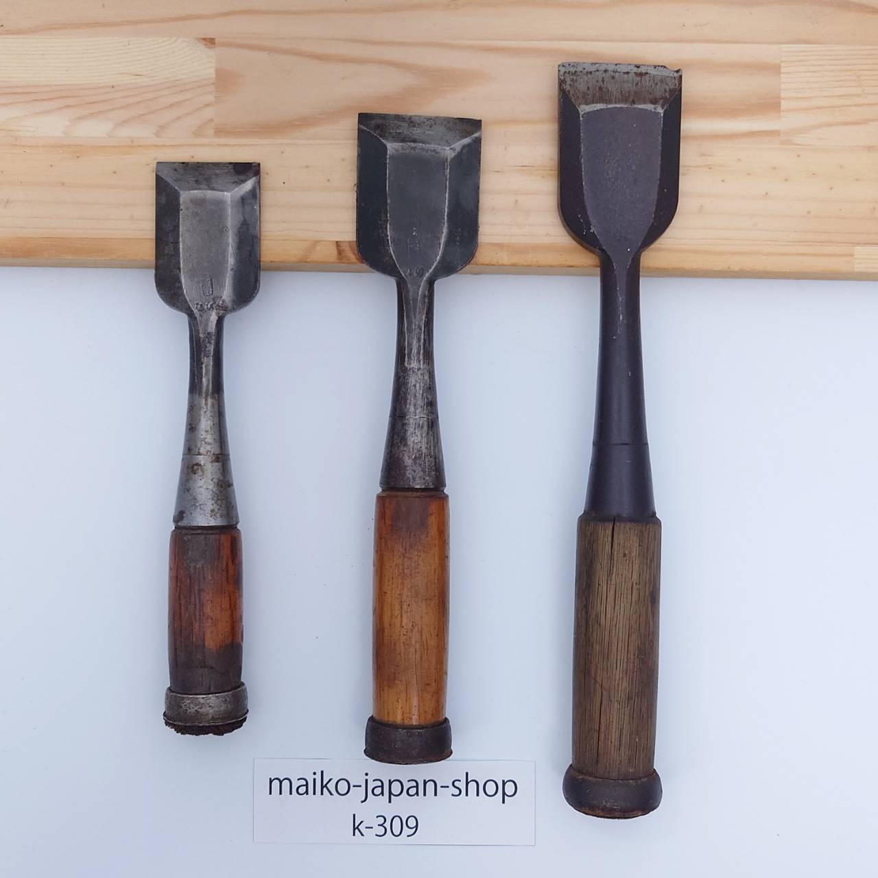Vintage Damaged Japanese Wood Chisel Set Carpenter Tools Nomi From Japan k-309