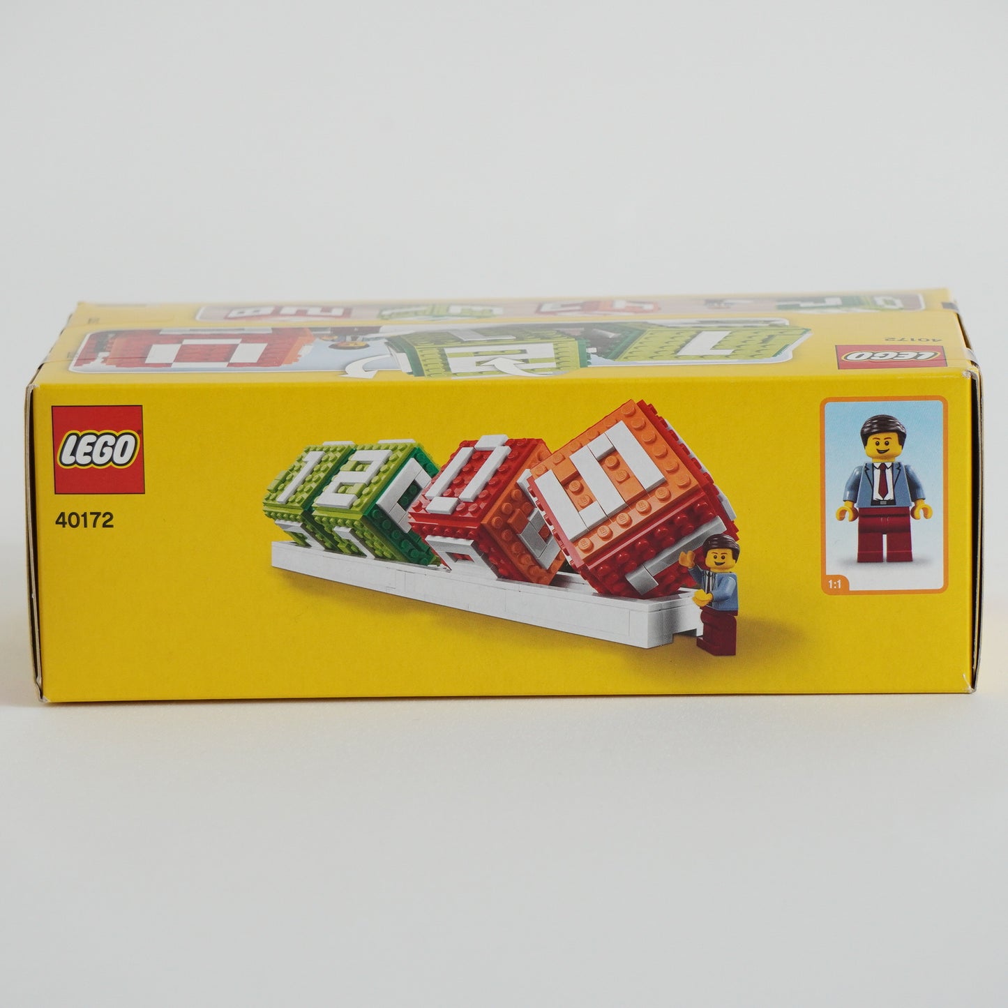 LEGO 40172 Brick Calendar Display Set - Retired, New, Sealed, Collectible P-140