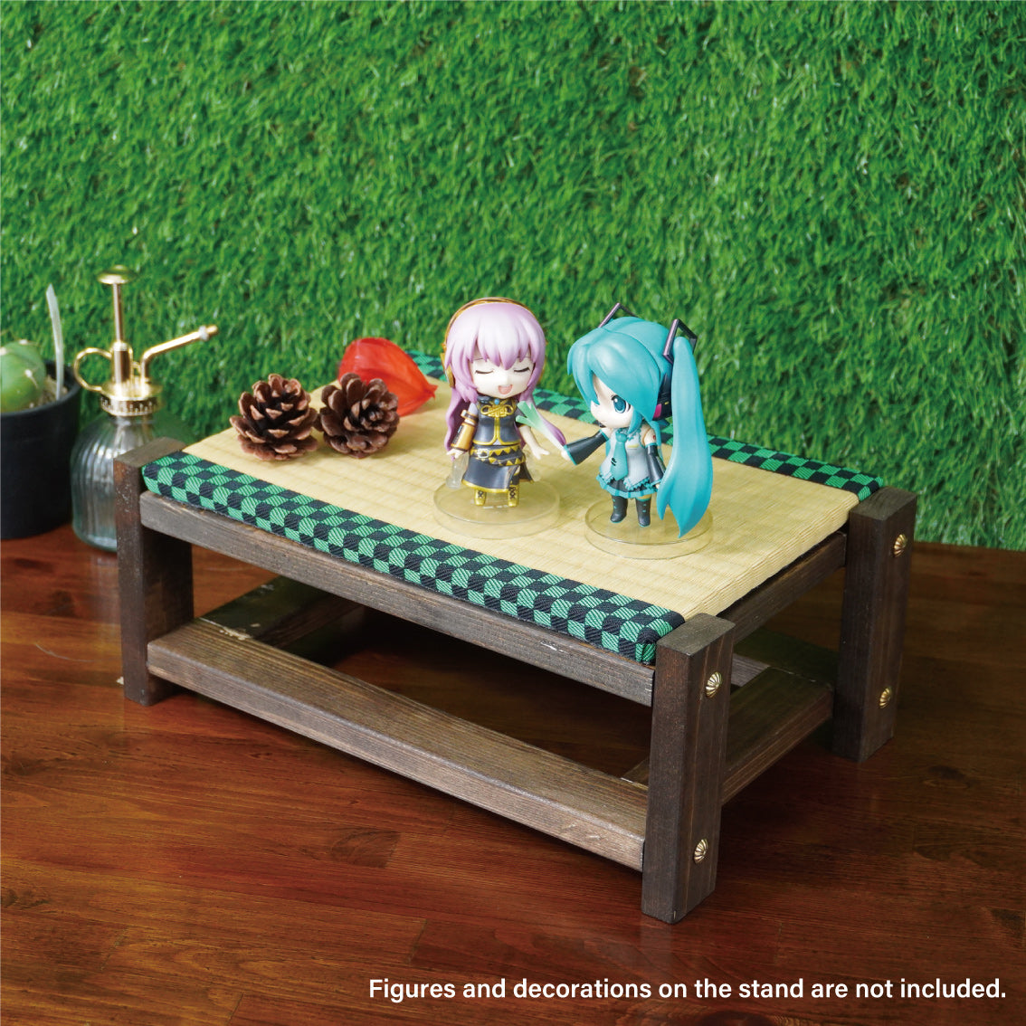 Tatami Display Stand Walnut Finish Japanese Ichimatsu Edge Collection Nendoroid