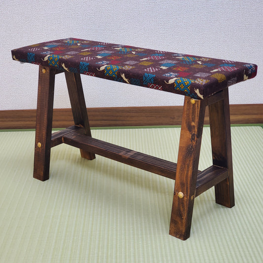 Cat Wagara Display Bench – Handmade Wood, Japanese Decor, Walnut Finish