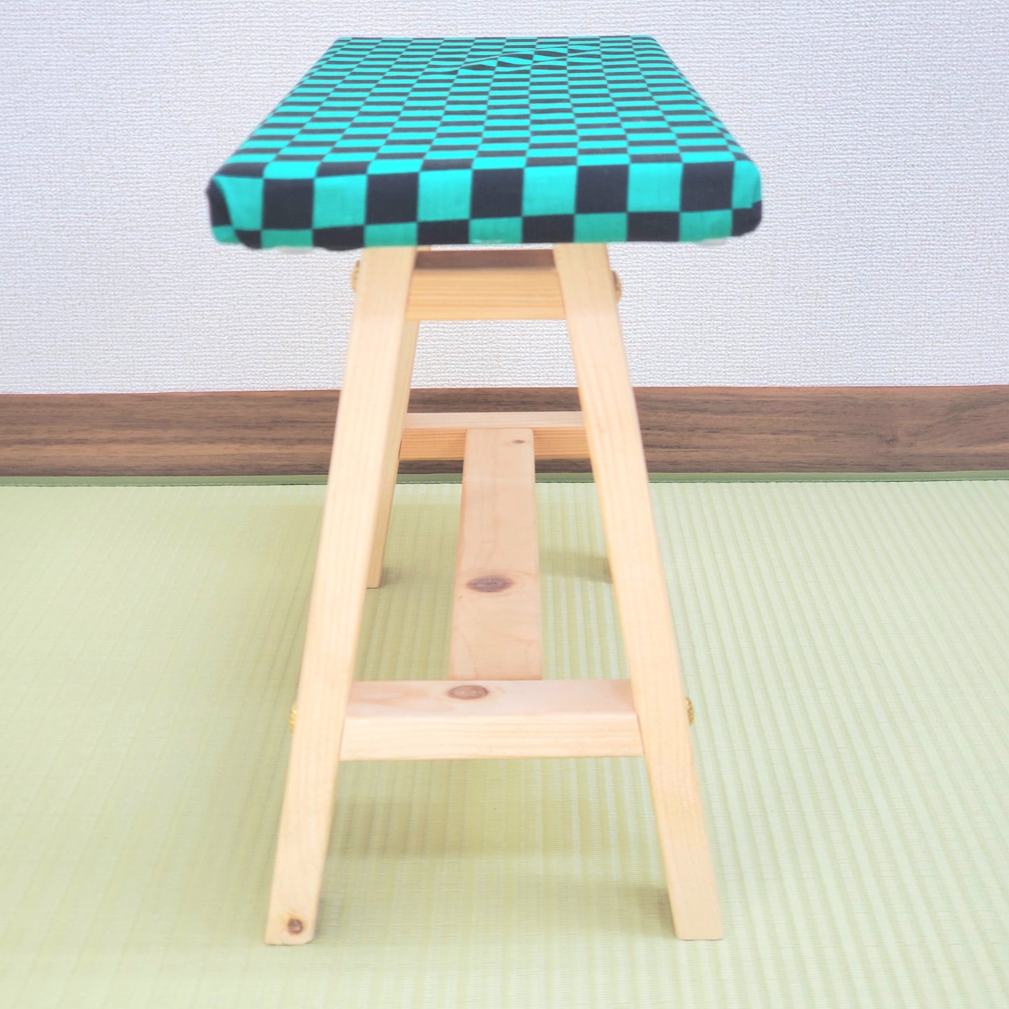 Ichimatsu Wagara Display Bench – Handmade Wood, Japanese Decor, Beeswax Finish