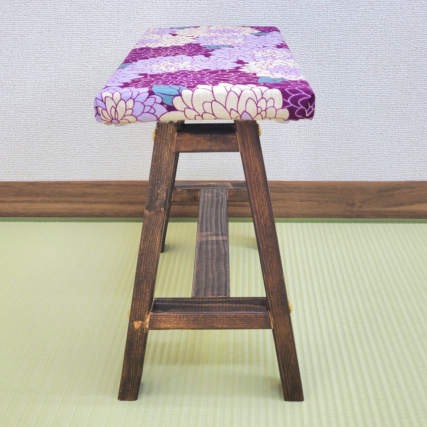 Flower Wagara Display Bench – Handmade Wood, Japanese Decor, Walnut Finish
