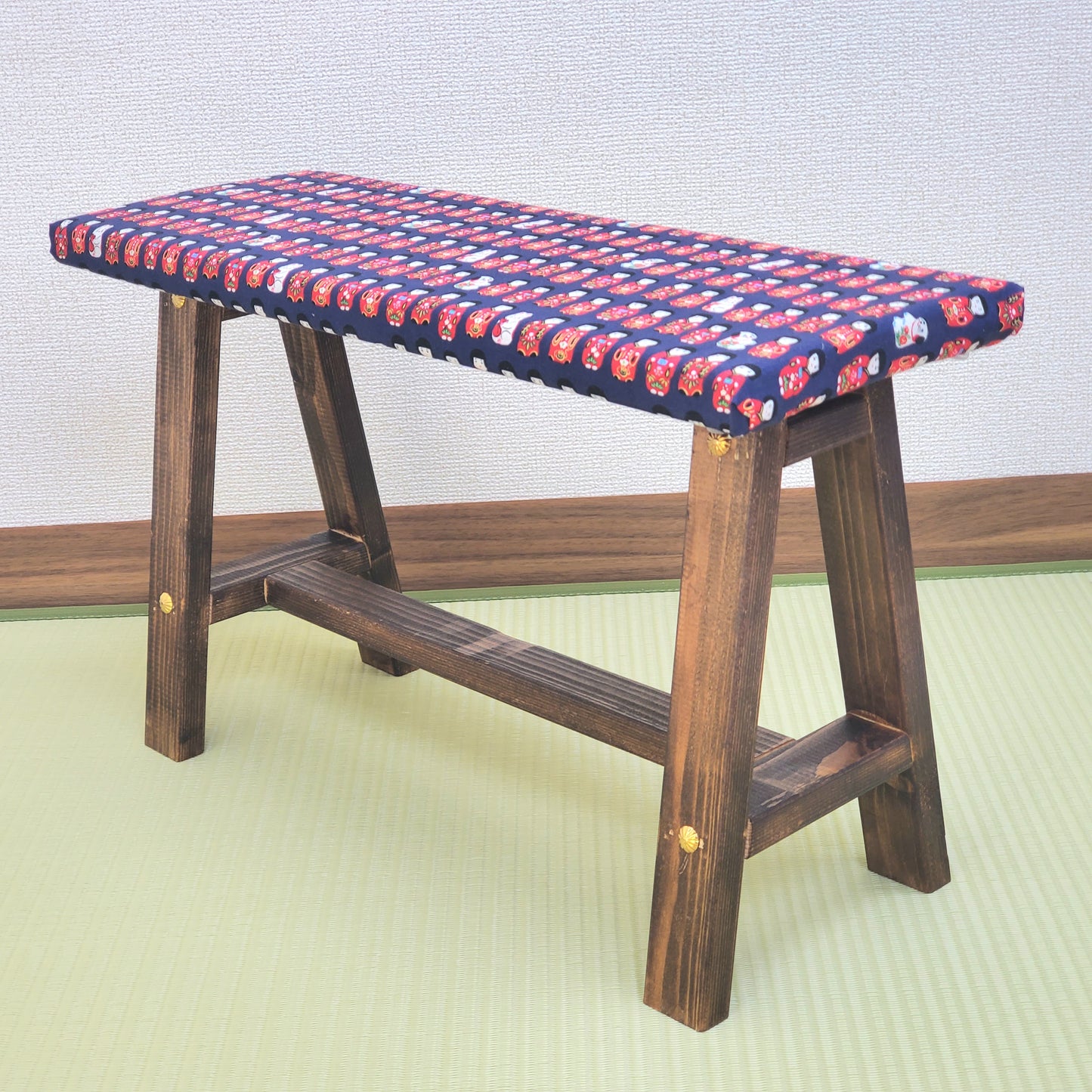 Kokeshi Wagara Display Bench – Handmade Wood, Japanese Decor, Walnut Finish