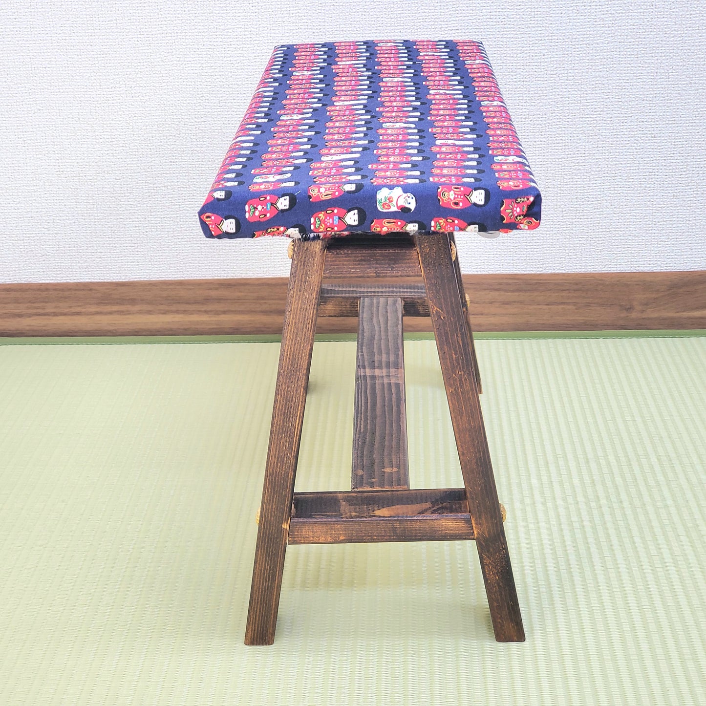 Kokeshi Wagara Display Bench – Handmade Wood, Japanese Decor, Walnut Finish