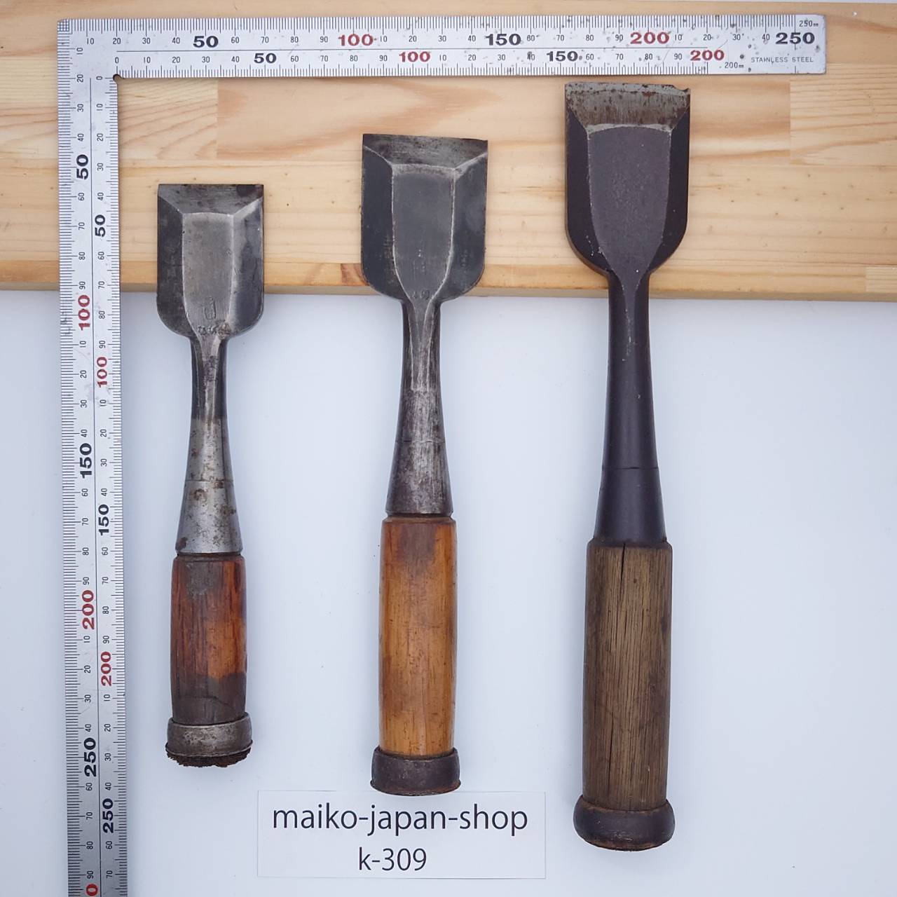 Vintage Damaged Japanese Wood Chisel Set Carpenter Tools Nomi From Japan k-309