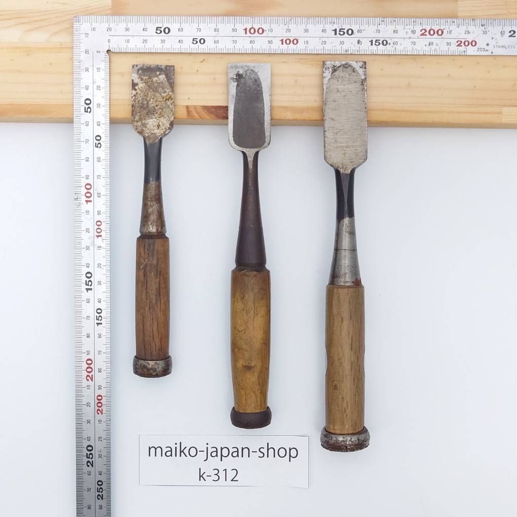 Vintage Damaged Japanese Wood Chisel Set Carpenter Tools Nomi From Japan k-312