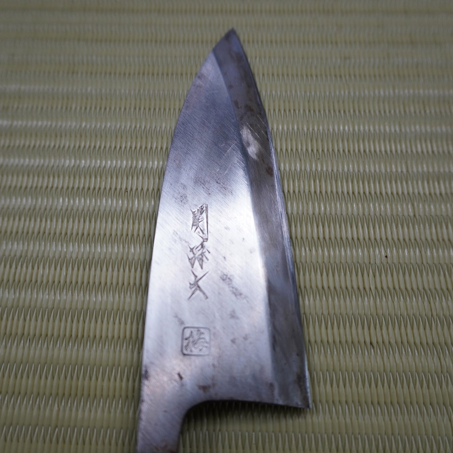 Deba Knife 140mm Japanese Fish Cutter for Filleting and Sashimi Making F-278