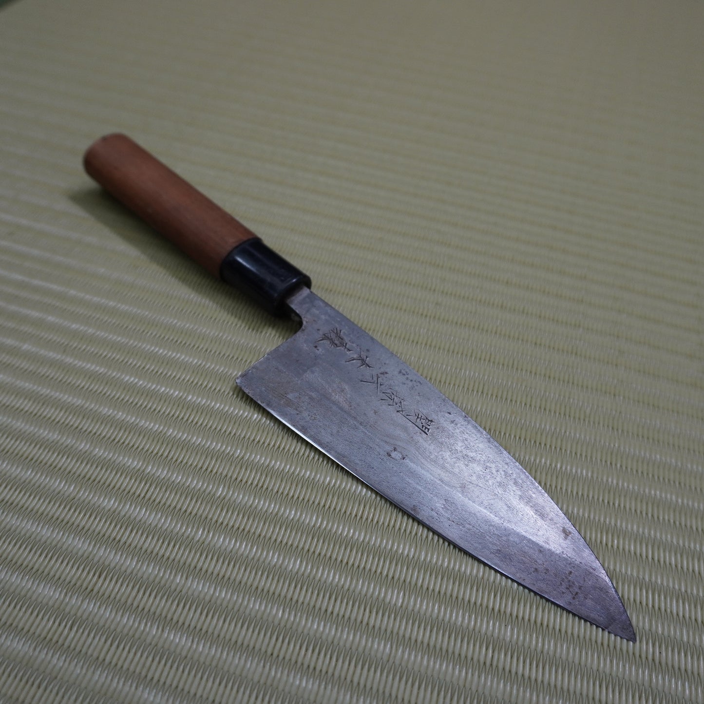 Deba Knife 150mm Japanese Fish Cutter for Filleting and Sashimi Making F-279