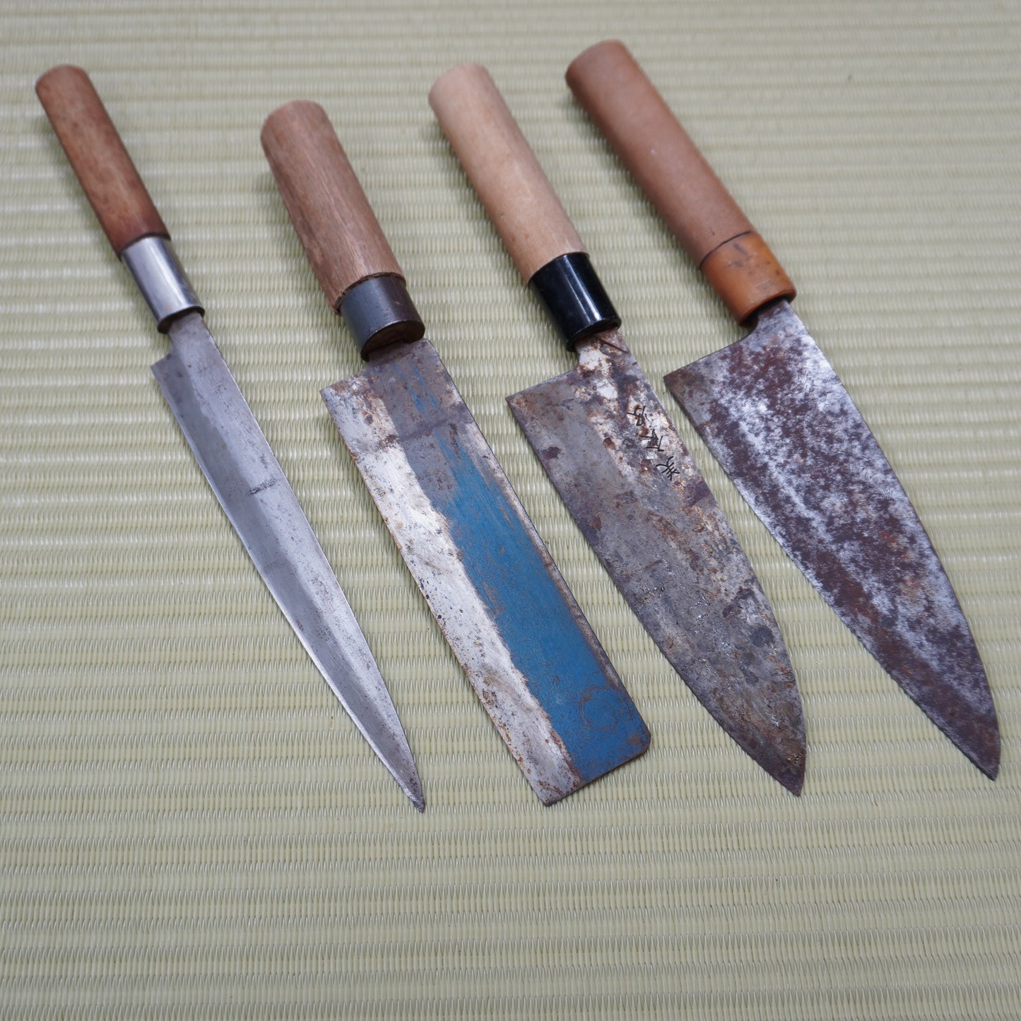 Japanese Vintage Knife Lot x4 Junk Used Kitchen Japan Sushi F-294