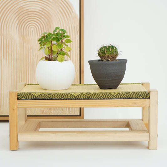 Tatami Display Stand Beeswax Finish Japanese Masugiku Wagara Edge Anime Figure