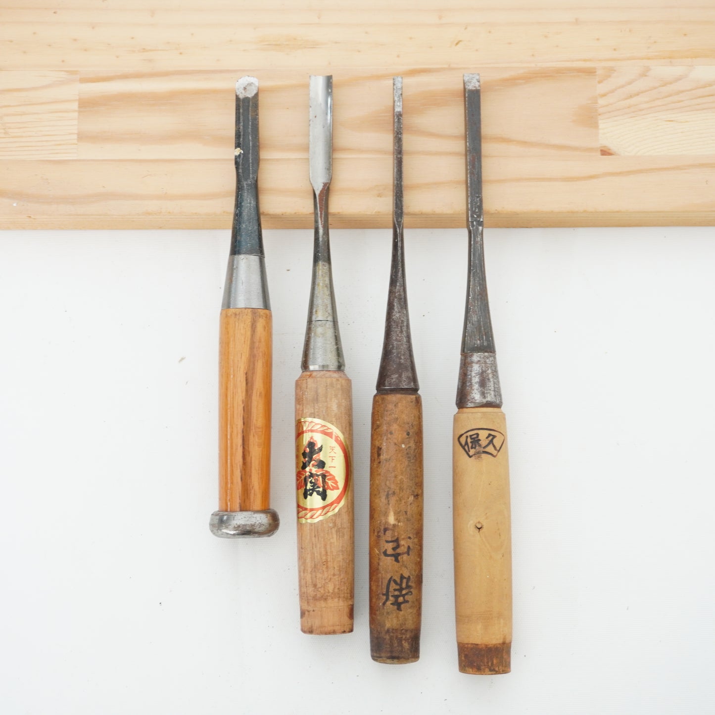 Vintage Damaged Japanese Wood Chisel Lot x4 Set Carpenter Tools From Japan K-320